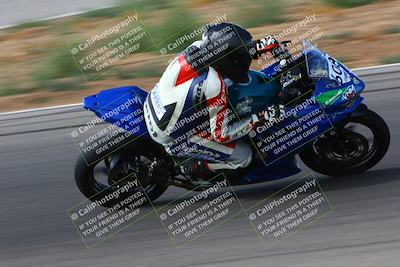 media/Apr-30-2023-CRA (Sun) [[020fcf5d43]]/Race 14-400 Expert-Amateur Superbike/